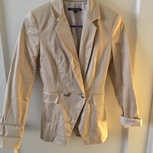 Gianni Bini women’s beige blazer, striped lining